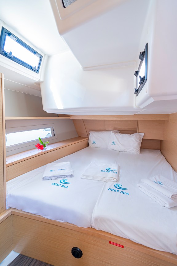 Image of Robin yacht #19