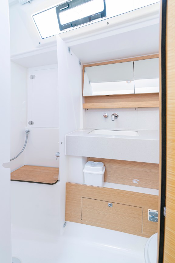 Image of Robin yacht #21