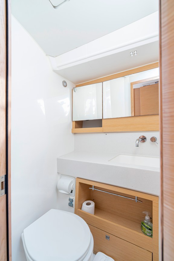 Image of Robin yacht #22