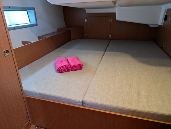 Image of Blue Eyes yacht #13