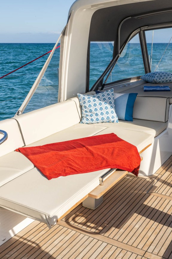 Image of Infinity yacht #9