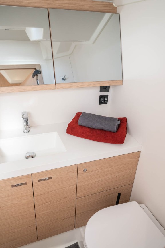 Image of Infinity yacht #34