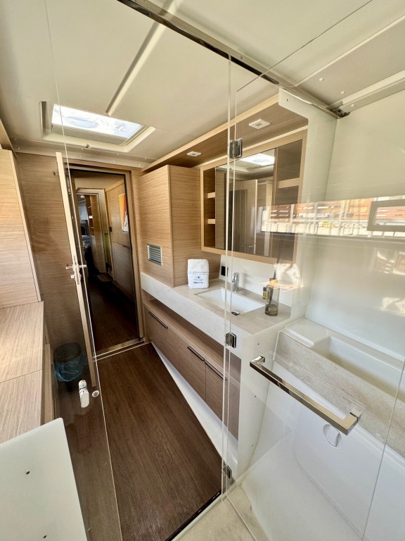 Image of Hevea yacht #13