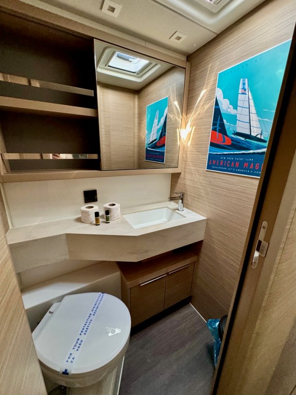 Image of Hevea yacht #15