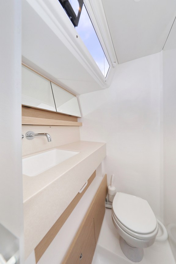 Image of Blue moon yacht #35