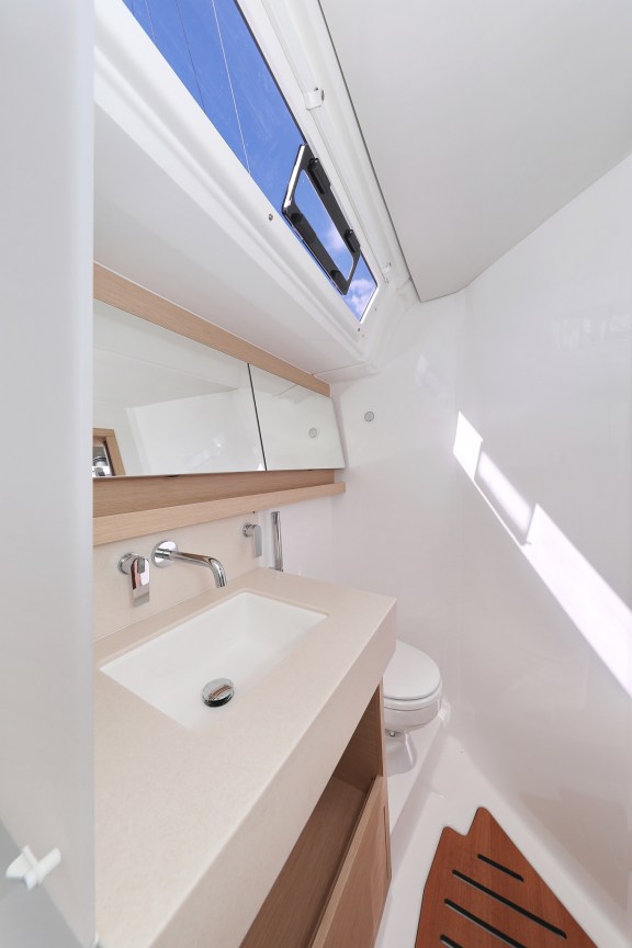 Image of Blue moon yacht #39