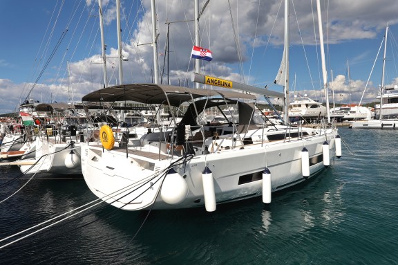 Image of Blue moon yacht #52