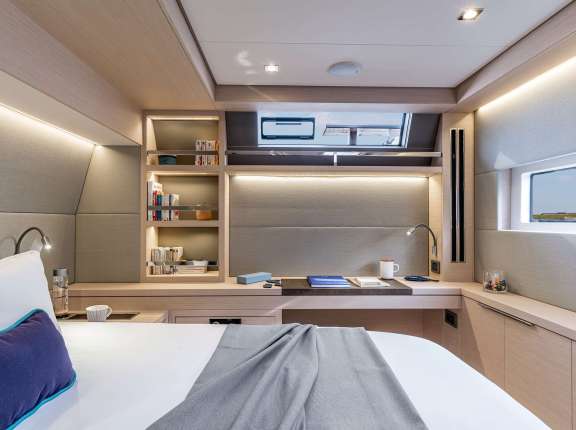 Image of Evenstar yacht #18