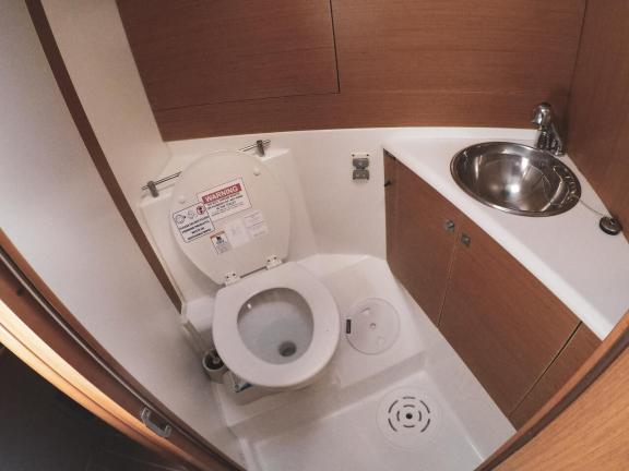 Image of Makemo yacht #16