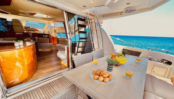 Image of Limaya yacht #10