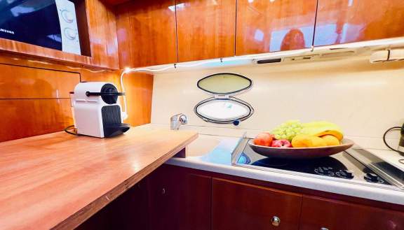 Image of Limaya yacht #14