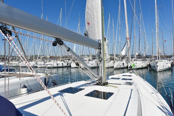 Image of Nadine yacht #3