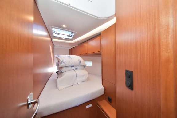 Image of Nadine yacht #23