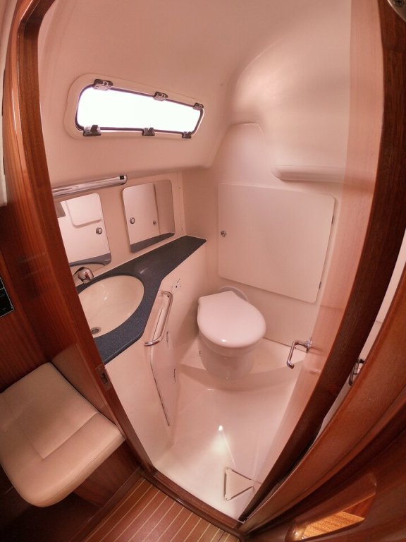 Image of Gipsy yacht #11