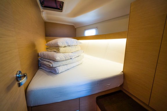 Image of Escape II yacht #11