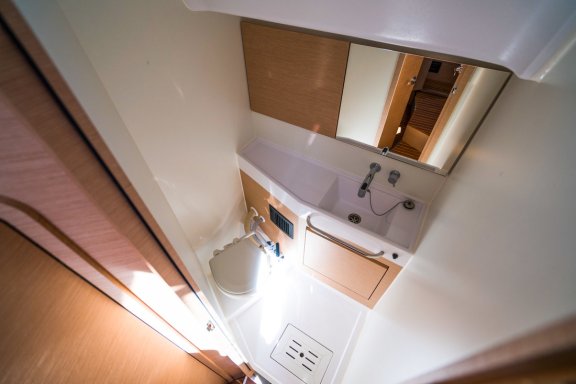 Image of Escape II yacht #15