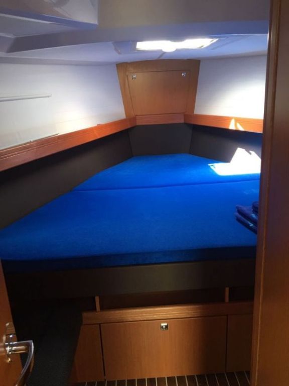 Image of Laguna yacht #11