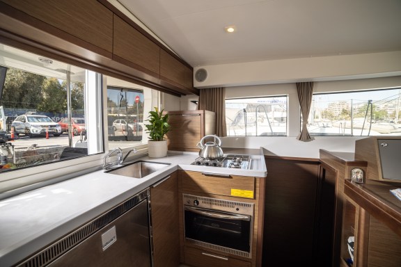 Image of Serendipity yacht #14