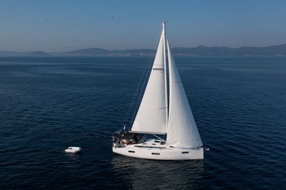 Image of Amaretto yacht #6