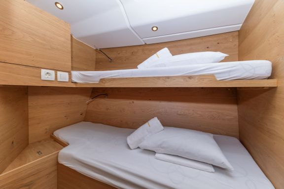 Image of Amaretto yacht #23