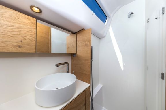 Image of Amaretto yacht #26