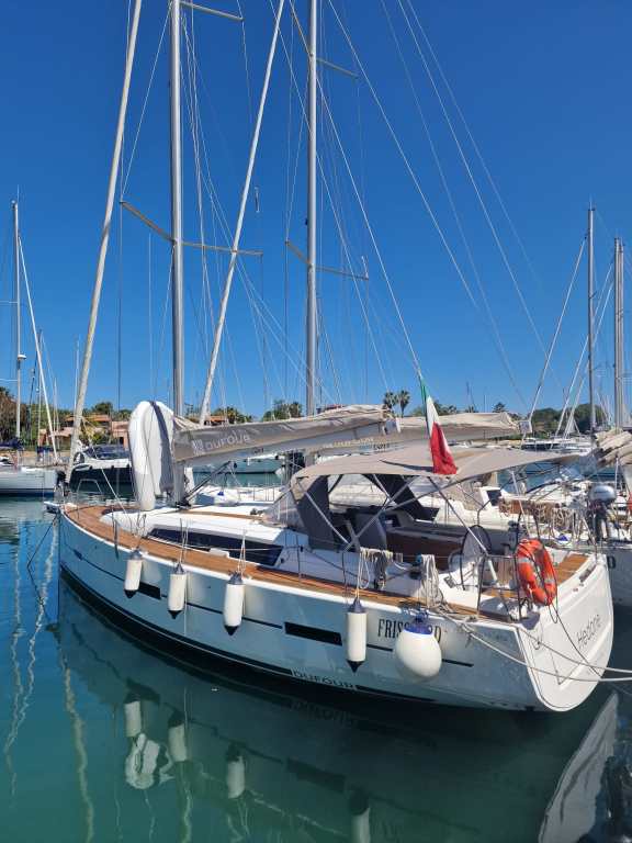 Image of Hedone yacht #4