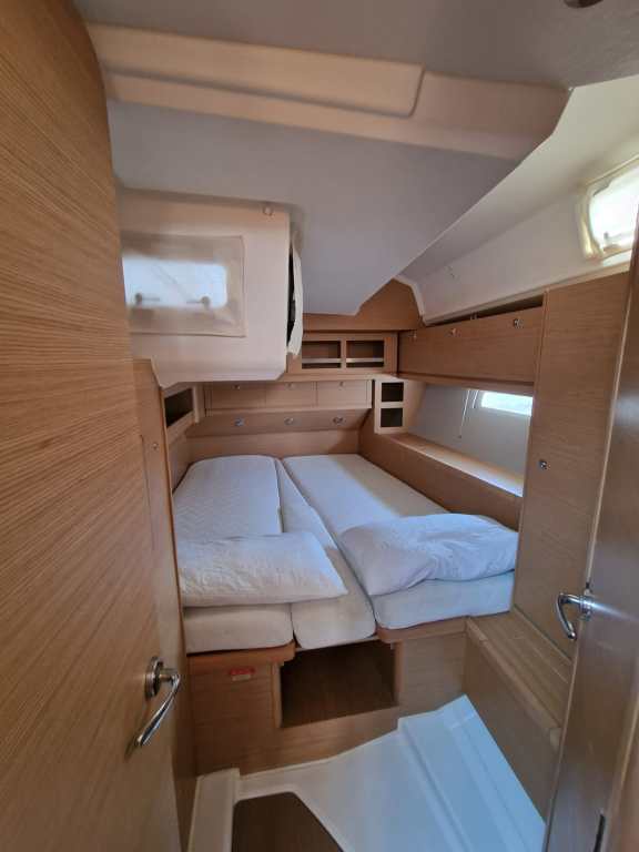 Image of Sirius yacht #6