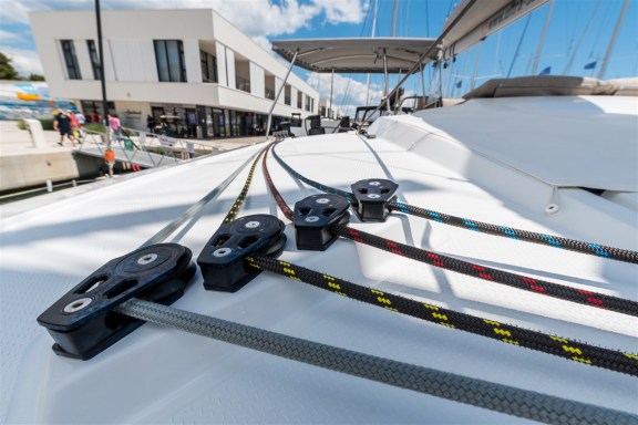 Image of Sunny Wave yacht #21