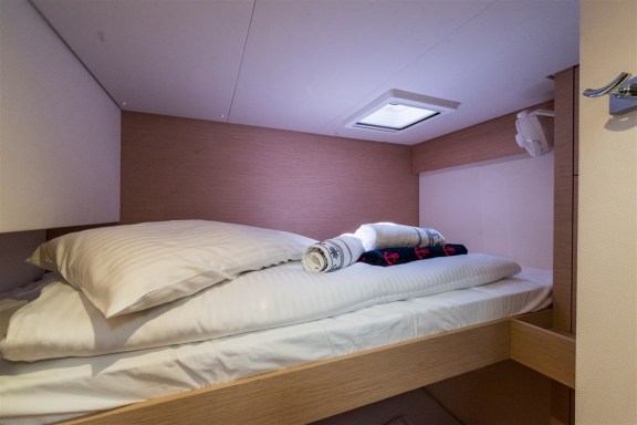 Image of Sunny Wave yacht #33