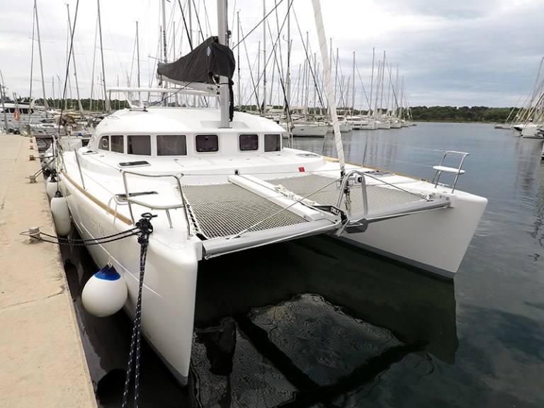 Image of Maya yacht #6