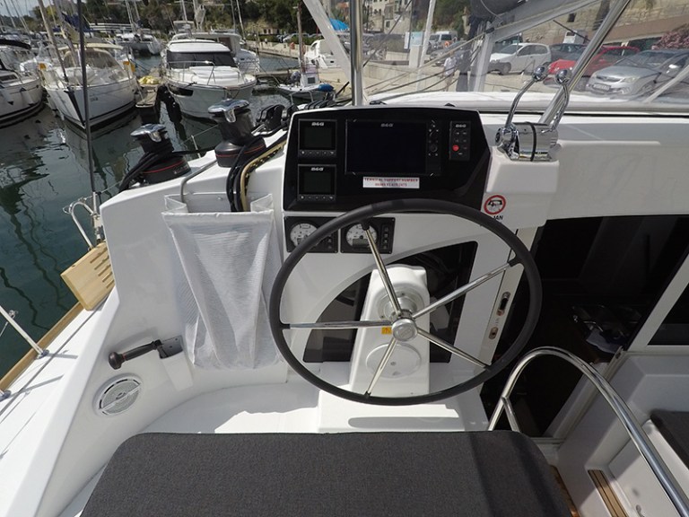 Image of Maya yacht #13