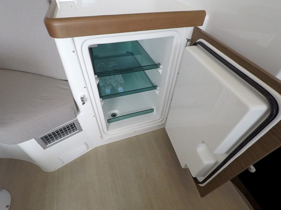 Image of Maya yacht #18