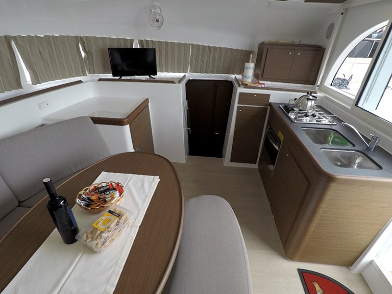 Image of Maya yacht #22