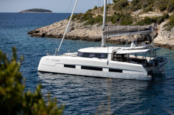 Image of Uma yacht #9