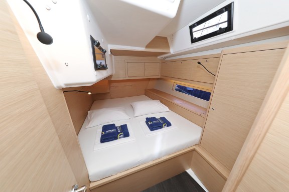 Image of Tango yacht #31