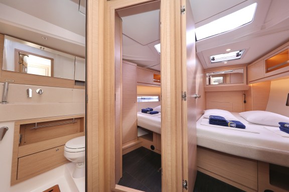 Image of Bonaca yacht #33