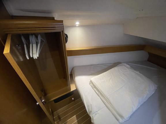 Image of Agatha yacht #24