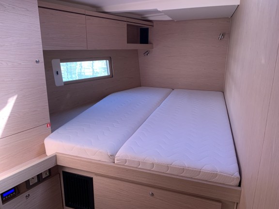 Image of Lima yacht #12