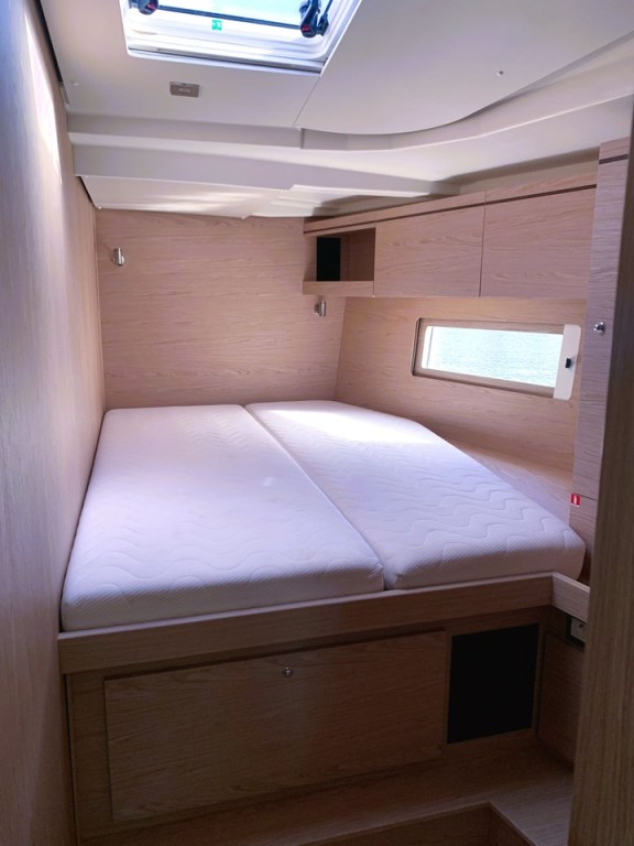 Image of Avocado yacht #11