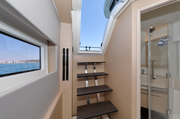 Image of Champagne Please yacht #57