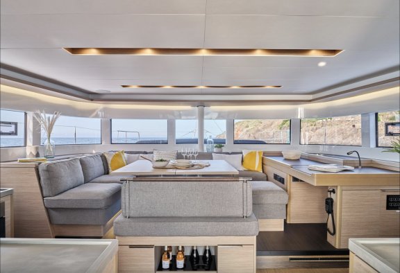 Image of Arctic Dream yacht #11