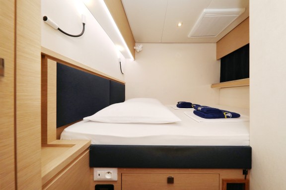 Image of Poco Loco yacht #29