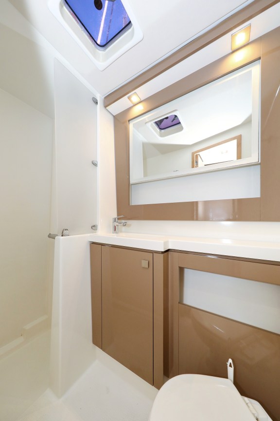 Image of Poco Loco yacht #37