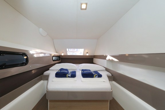 Image of 4 You & Me yacht #24