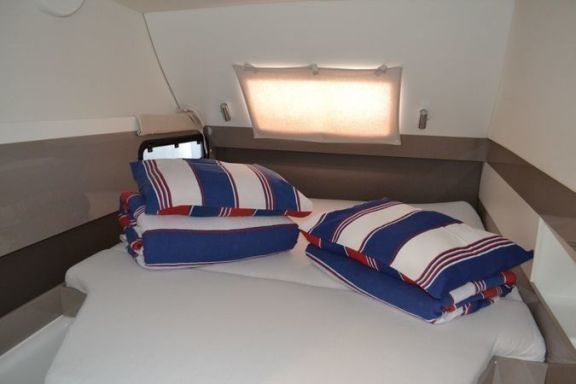 Image of 4 You & Me yacht #17