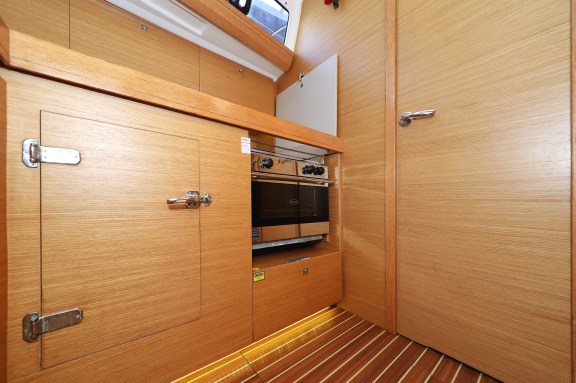 Image of Adrio yacht #40