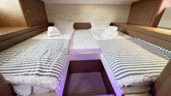 Image of Monifa yacht #9