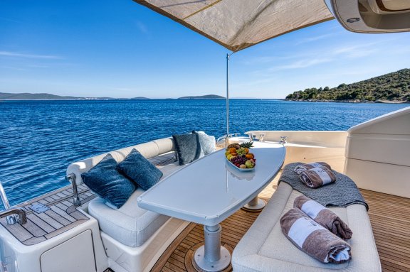 Image of Sol yacht #8