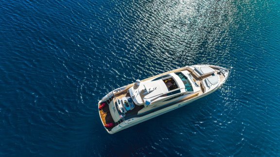 Image of Sol yacht #2