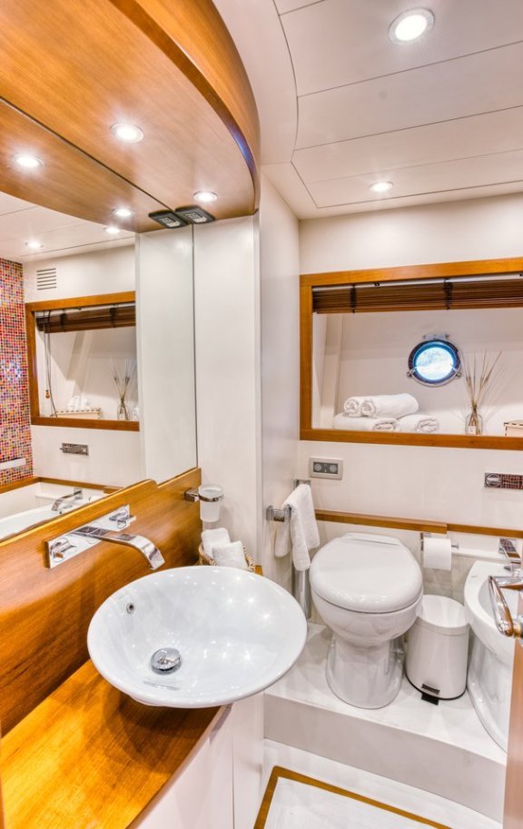 Image of Sol yacht #27